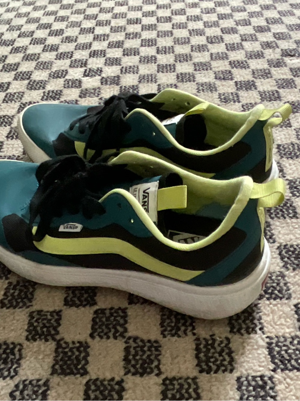 Vans Women’s Ultrarange Teal and Neon Yellow